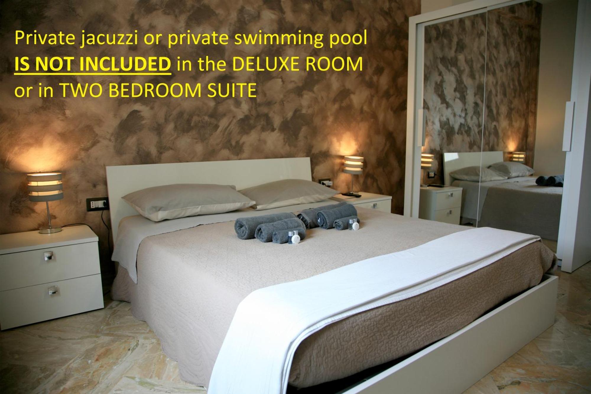 Penthouse Station Luxury Suites & Apartment Бриндизи Екстериор снимка